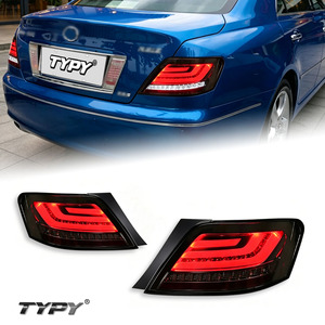 Feux arrière à LED TYPY pour Toyota Reiz 2005-2009, avec feux de jour et clignotants séquentiels - Product Image 1