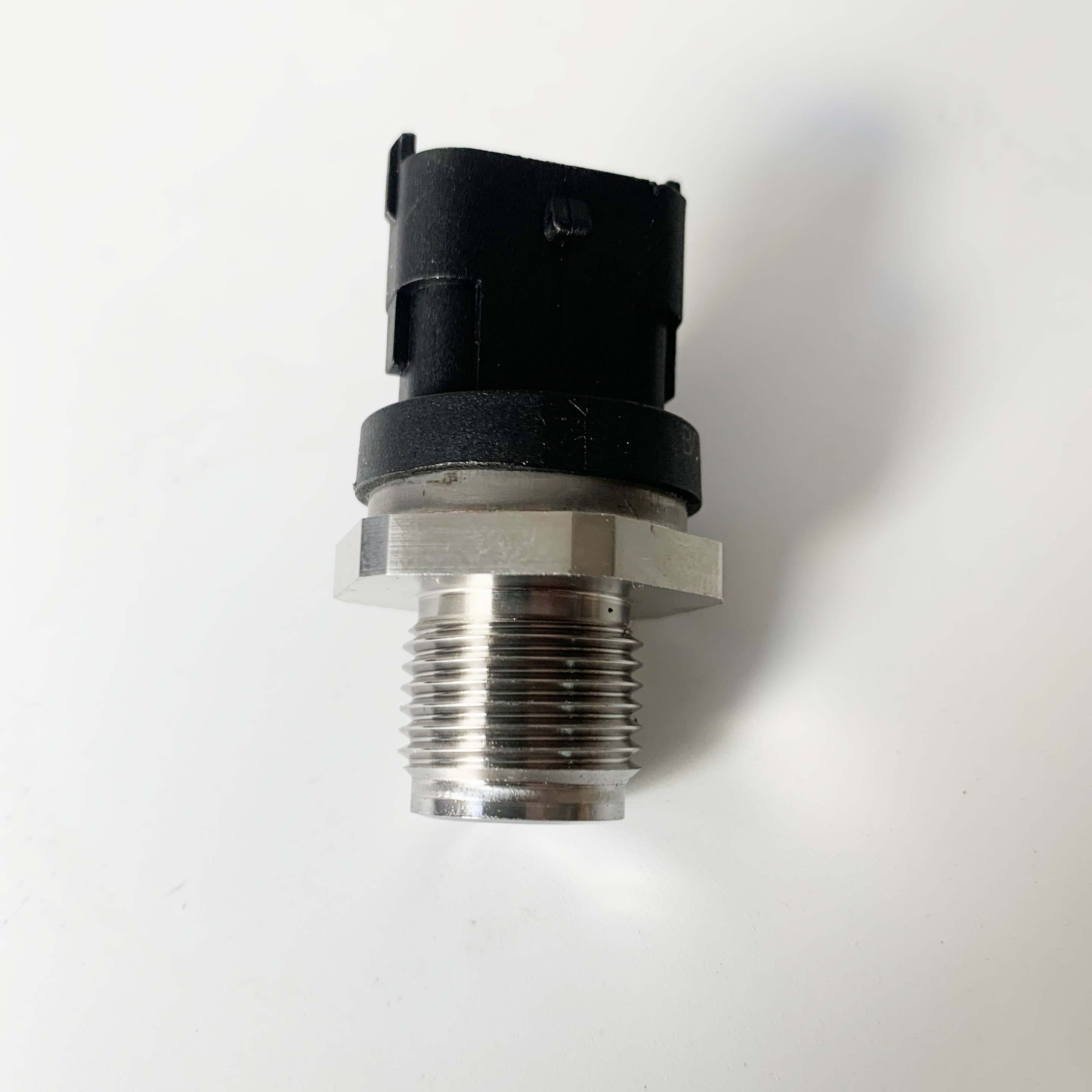 Fuel Pressure Sensor 0281002851 5297641 ,5260246 ,1705135  for Cummins common rail fuel pressure sensor 0281002851