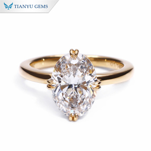 Bagues de fiançailles Tianyu Gems en <span class=keywords><strong>or</strong></span> <span class=keywords><strong>jaune</strong></span> 10k 14k 18k avec moissanite ovale 8*10mm 3ct et halo caché - Product Image 1