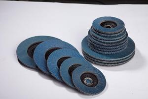 <span class=keywords><strong>Disque</strong></span> à lamelles <span class=keywords><strong>125</strong></span>*22mm en oxyde d'aluminium et alumine calcinée pour métal, <span class=keywords><strong>bois</strong></span> et acier inoxydable - Product Image 6