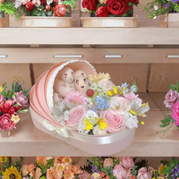 Nouvelle boîte cadeau florale pour berceau de nouveau-né, boîte à fleurs double usage, boîtes rigides en carton gaufré, matériaux recyclés, vente en gros pour fleuristes