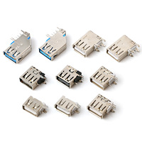 Guozhi Memproduksi Konektor USB 2.0 Female 20 Pin Sisi-Terpasang 90 Derajat, Tipe Badan Pendek 100 mm, Tersedia dengan Tepi