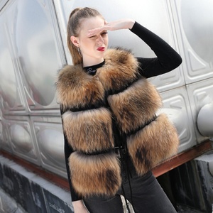 <span class=keywords><strong>Gilet</strong></span> en <span class=keywords><strong>fourrure</strong></span> de raton laveur moelleux <span class=keywords><strong>gilet</strong></span> en <span class=keywords><strong>fourrure</strong></span> de raton laveur <span class=keywords><strong>sans</strong></span> manches <span class=keywords><strong>gilet</strong></span> en <span class=keywords><strong>fourrure</strong></span> de raton laveur naturel pour les femmes - Product Image 1