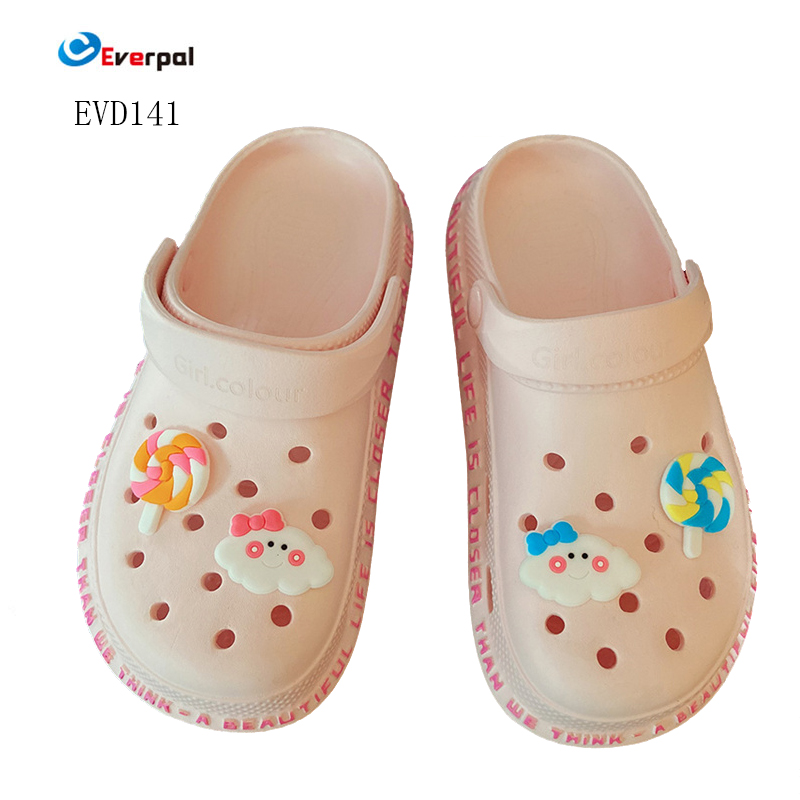 Популярная в наличии дешевая заводская цена PVC Clog Charms Croc