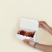 Boîte à tartelettes en carton blanc personnalisée, emballage de pâtisserie imprimé avec couvercle, portable et réutilisable pour desserts et gâteaux à emporter, vente en gros