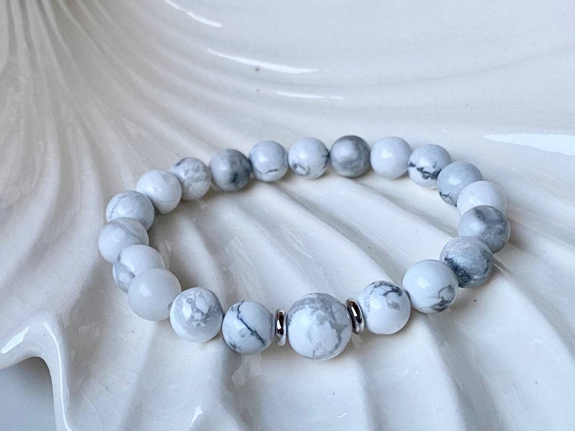 Howlite