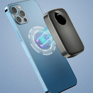 Cargador inalámbrico de imán portátil Delgado ultra fino 5000 10000 Mah para <span class=keywords><strong>iPhone</strong></span> 12 <span class=keywords><strong>13</strong></span> - Product Image 2