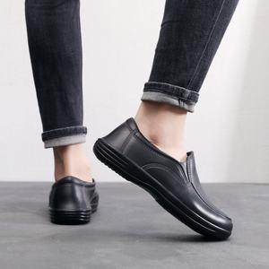 أحذية أمان مضادة للانزلاق لمطبخ الفندق، أحذية عمل متنفسة ومقاومة للماء وغير زلقة للطهاة - Product Image 1