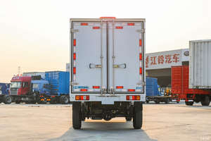 Camionnette de fret électrique économique Ruichi EC31, camion léger de logistique 4x2, mini-camion avec sièges à simple rangée et caméra arrière - Product Image 4