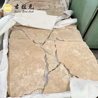 Carreaux de pierre de travertin beige en gros, taille personnalisée, revêtement mural et de sol pour villas, hôtels et projets commerciaux