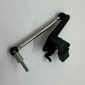 Capteur de hauteur Audi 8W0941310D 8W0941310C 8W0941310E 4M0907503 pour système de suspension, pièce de rechange - Product Image 4