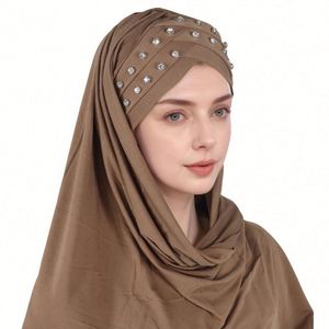 Écharpe à trois couches en satin acrylique à motif à pois, nouvelle mode, pour femmes musulmanes du Moyen-Orient, vente en gros - Product Image 5