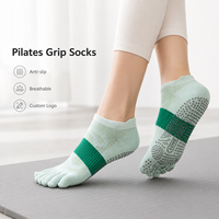 Chaussettes de Pilates en Fibre de Bambou à Cinq Doigts, Antidérapantes avec Semelle en Silicone, Évacuation de l'Humidité pour Yoga, Barre, Reformer, Studio, Logo Personnalisé
