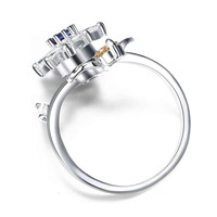 Vente en gros de bijoux de crémation Bague anti-anxiété en argent sterling 925 avec zircon fleur abeille et rotation réglable