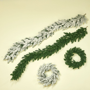 Factory Sells 40cm Christmas <strong>Wreath</strong> <strong>Door</strong> <strong>Hangers</strong> and Realistic Vine Rings <strong>for</strong> Christmas Decoration - Product Image 1