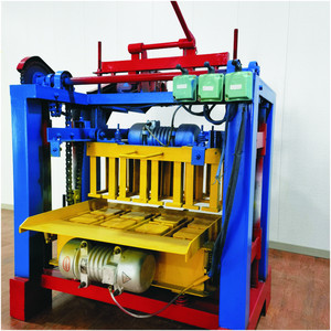 Hot Selling Stable Halbautomat ische austauschbare Form Multifunktion ale und einfach zu bedienende Ziegel maschine - Product Image 5