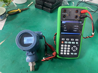 Calibrateur de processus en boucle de précision East Tester ET2115, précision de 0,01 % à 0,02 %, protection de laboratoire intégrée, garantie 1 an, protection IP67