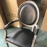Chaise de salle à manger Warmfeel vintage traditionnelle en chêne vieilli avec accoudoirs, tissu crocodile perlé, bois massif, mobilier écologique pour la maison