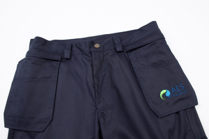Pantalon de travail de sécurité personnalisé et durable Pantalon cargo en Cordura avec poches holster et bande réfléchissante - Product Image 6