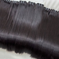 Lot de Cheveux Naturels Bruts Ondulés en Gros, Cheveux Vietnamiens Bruts Ondulés avec Cuticules Alignées pour Extensions de Cheveux Humains