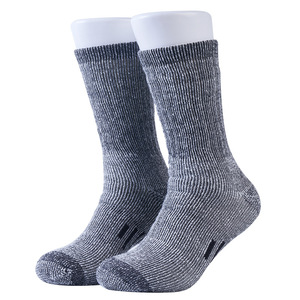 <span class=keywords><strong>Laine</strong></span> Randonnée Camping <span class=keywords><strong>Montagne</strong></span> <span class=keywords><strong>Chaussettes</strong></span> Respirant Thermique Chaud Équipage Hiver Sport Hommes <span class=keywords><strong>Chaussettes</strong></span> - Product Image 4