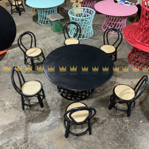 Table d'enfant en rotin multicolore faite à la main-Meubles pour chambres d'enfants, aires de jeux Prix de gros au Vietnam de haute qualité - Product Image 4