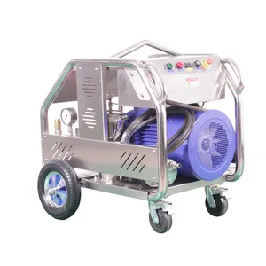 AMJET Top-end 800bar 380V Electric high pressure washer for farm cleaning Ultra High Pressure Washer for Hull Cleaning