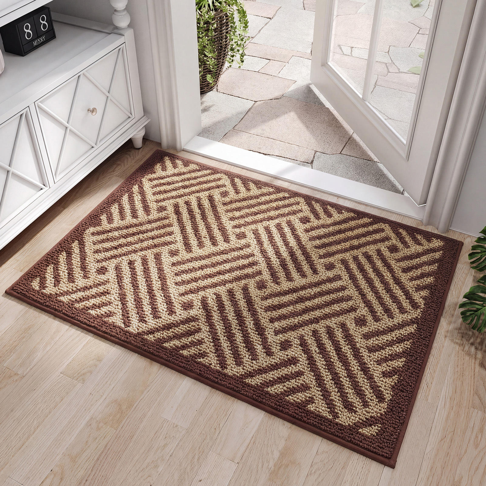 Boucles hautes et basses - motif losanges marron