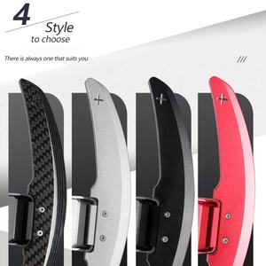 Volant LED en fibre de carbone pour <span class=keywords><strong>Ford</strong></span> <span class=keywords><strong>Mustang</strong></span> GT 2015 2017 2018 2019 <span class=keywords><strong>2022</strong></span> Accessoires de voiture Volant de voiture personnalisé - Product Image 6