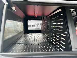 Capote de camionnette en acier au manganèse imperméable avec étagère de rangement et toit rigide verrouillable pour Ford Ranger T8 T9 - Product Image 2