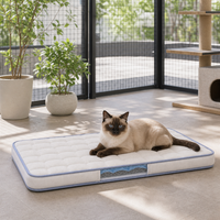Tapis de lit rectangulaire en silicone pour chat, avec dessus matelassé rafraîchissant, fenêtre latérale transparente, base antidérapante, doux et facile à transporter, idéal pour balcon et enclos pour chats.