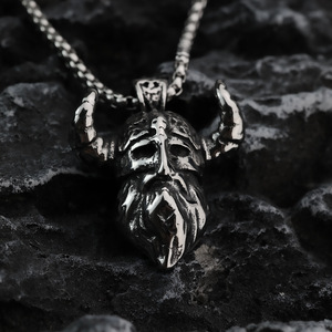 Collar con Colgante de Acero Inoxidable de Guerrero Vikingo Nórdico, Regalo para Hombre, Diseño de Rostro, Estilo Geométrico Asimétrico - Product Image 3