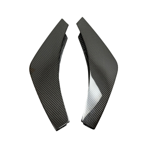 Pièces automobiles en fibre de carbone de style PT de haute qualité, finition brillante, aérateur de pare-chocs arrière pour Lambo Huracan EVO - Product Image 1