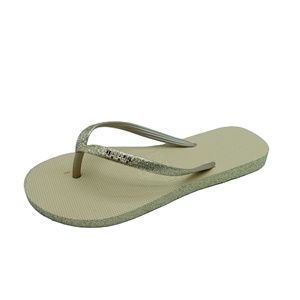 Scarpe da spiaggia piatte da donna a colori personalizzati <span class=keywords><strong>con</strong></span> tendenza alla moda estiva ad asciugatura rapida da esterno <span class=keywords><strong>con</strong></span> <span class=keywords><strong>ciabatte</strong></span> traspiranti a catena - Product Image 5