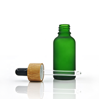 5ml-100ml tutup penetes bambu hijau Matte botol minyak esensial kaca beku bahu bulat