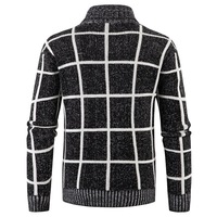 Pull tricoté hommes hiver nouvel article épaissi Plaid Slim Fit bouton décontracté hommes pull Cardigan OEM