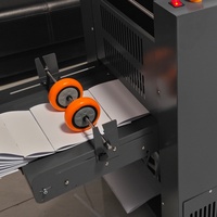 Machine à plier et à agrafer les livrets entièrement automatique CG3300 pour les ateliers graphiques et d'impression, capacité de 1500 copies par heure