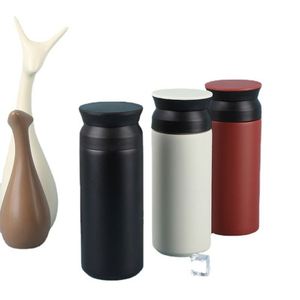 Tasse isotherme japonaise à couvercle plat 500 ml en acier inoxydable 304 avec poignée et infuseur à thé pour voyage en extérieur, voiture, cadeau pour femme - Product Image 5