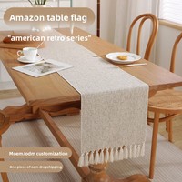 Nappe de table jacquard tissée en toile de jute et lin, faite à la main, de luxe, avec pompons, résistante à l'huile, pour la vente en gros