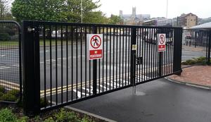 <span class=keywords><strong>รั้ว</strong></span><span class=keywords><strong>เหล็ก</strong></span>ชุบสังกะสีแบบคู่ <span class=keywords><strong>ราคา</strong></span>ประหยัด พร้อมปลายแหลม สำหรับป้องกันบ้านและทรัพย์สิน - Product Image 2