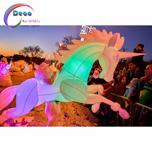 <span class=keywords><strong>Costume</strong></span> Gonfiabile da Cavallo Unicorno con Illuminazione LED per Carnevale e Parate - Product Image 5