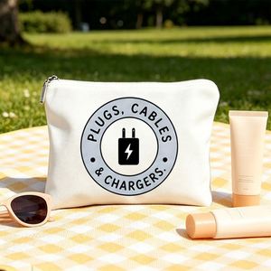 Trousse de maquillage et trousse de toilette imprimées avec motifs de chargeurs, idéales pour maman, filles, amies, cadeaux parfaits pour les voyages et les anniversaires, design plat 2D - Product Image 1