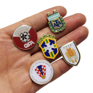 Épinglette commémorative en alliage fabriquée en Chine pour l'équipe nationale <span class=keywords><strong>de</strong></span> <span class=keywords><strong>football</strong></span> <span class=keywords><strong>du</strong></span> Brésil, d'Argentine, <span class=keywords><strong>de</strong></span> France, <span class=keywords><strong>du</strong></span> <span class=keywords><strong>Qatar</strong></span> et <span class=keywords><strong>du</strong></span> Portugal, <span class=keywords><strong>2022</strong></span> - Product Image 5