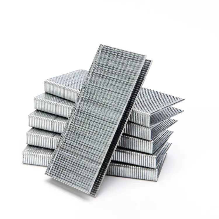 18 Ga Staples Acero galvanizado 5,7mm Corona 90 Series Grapas de madera para alambre de hierro galvanizado