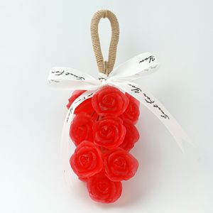 Savon Artisanal Écologique Transparent à la Rose et à l'Huile d'Olive, en Forme de Rose, avec Cordon, Petit Livre Rouge Souvenir, Blanchissant et Éclaircissant - Product Image 1