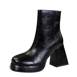 Chaussures à talons hauts épais à bout rond tendance 2024, bottines d'automne et d'hiver pour femmes - Product Image 1