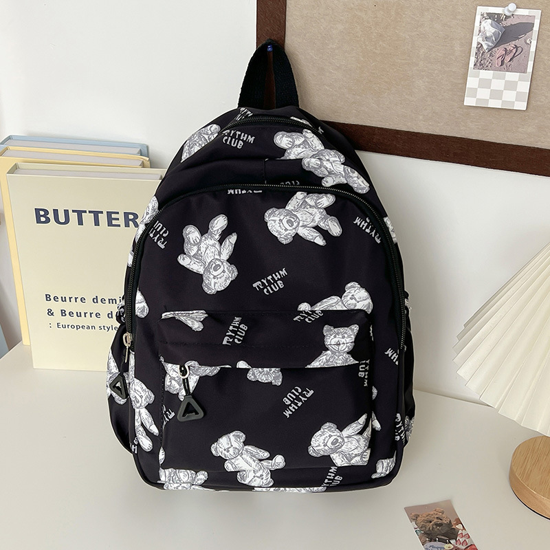 Black without pendant