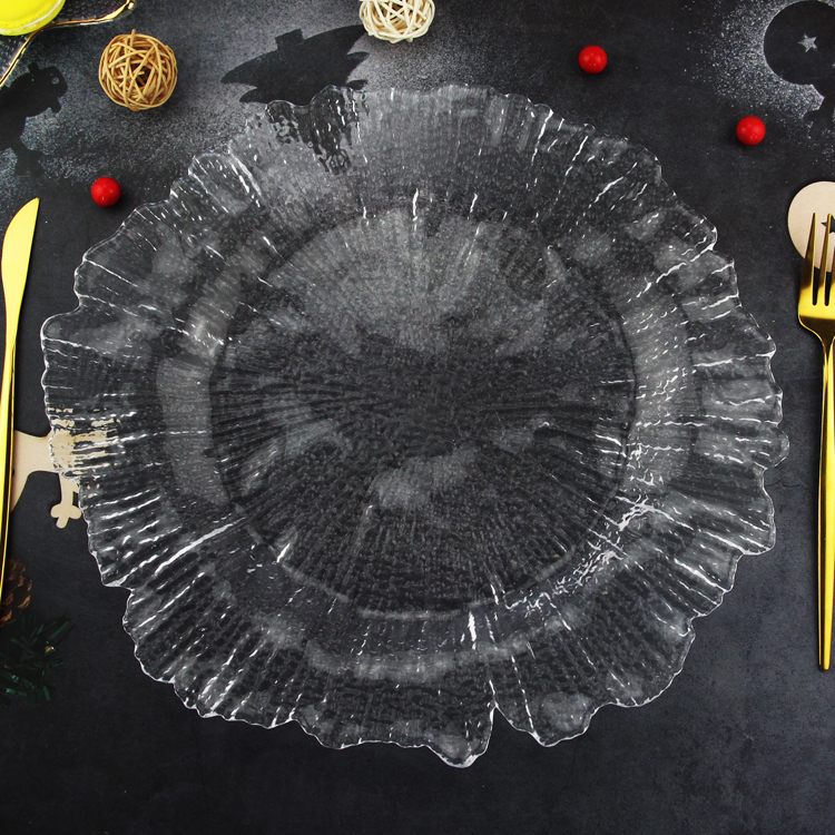 จานรองแก้วทรงขอบไม่สมมาตรแบบใส