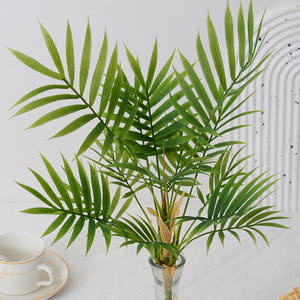 Planta Artificial de Areca de 44 cm, Decoración de Interior para el Hogar, PVC Suave, Flower Delight - Product Image 1