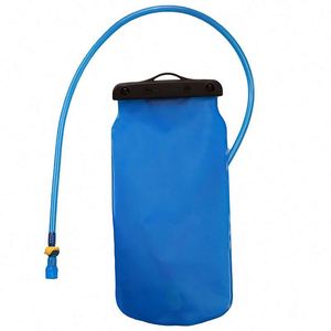 Poche à eau pliable personnalisée avec logo, fabriquée en Chine, pour la randonnée, la pêche, la navigation de plaisance et les sports de plein air - Product Image 4
